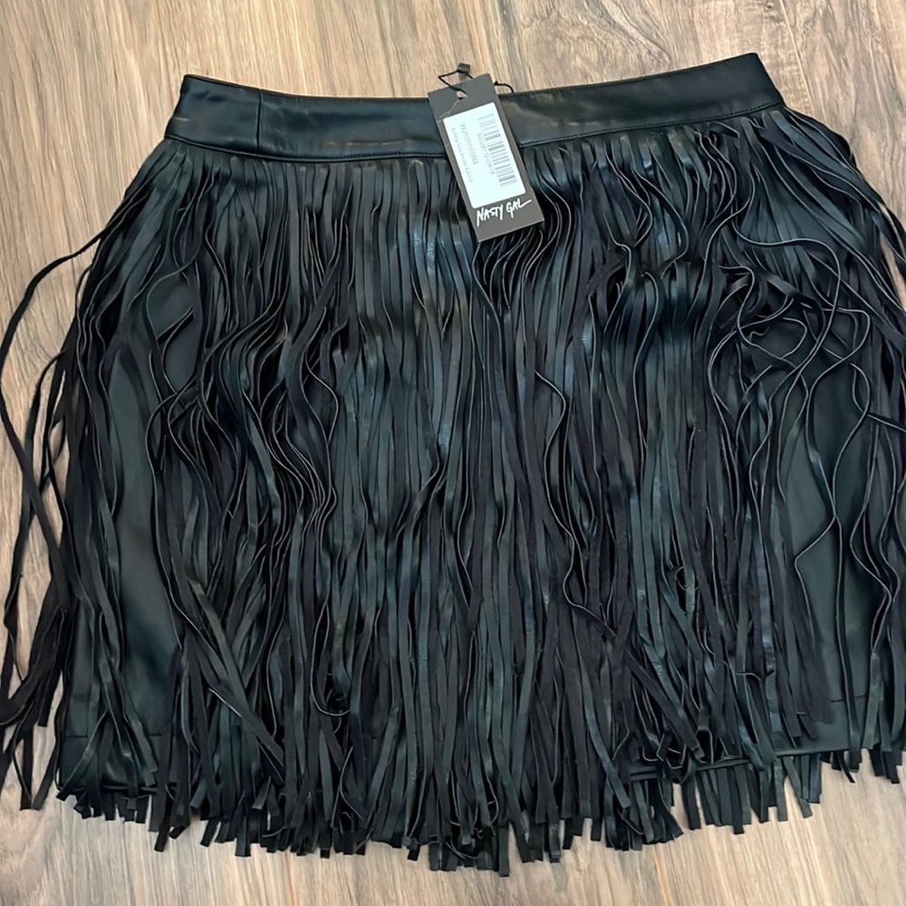 Nasty gal leather fringe skirt new size 4 NWT